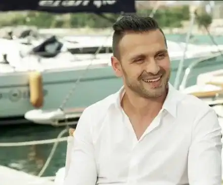 Сано се връща на музикалната сцена с нова песен