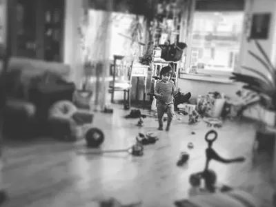 ШОК! Вижте в каква кочина живеят Радина и Деян