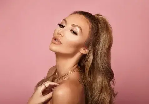 Шокиращи слухове в светските среди: Моника Валериева подло обирала мъже?! (Вижте схемите й)