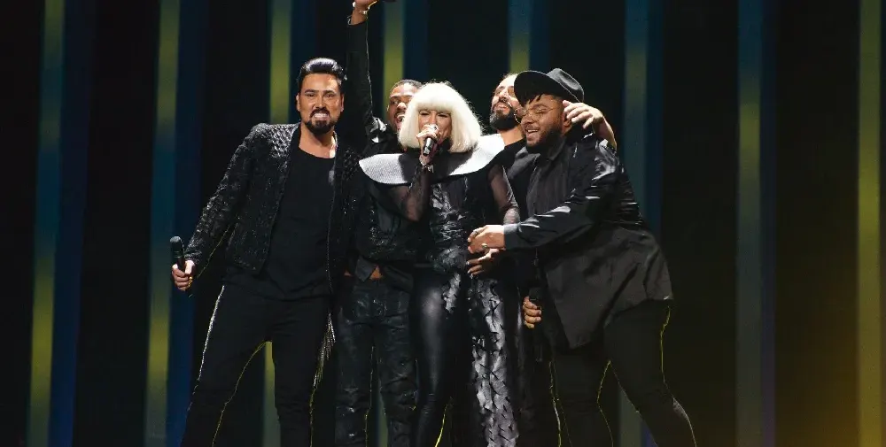 Стефан укроти Жана