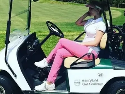 Тоца се закачи за нов бизнесмен (Снимки)