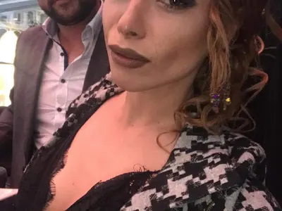 Вижте как Анастасия отмъщава на бащата на детето й