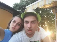 Яна би шута на Тото, след като го хвана на калъп
