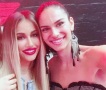 Даяна Ханджиева маа по съдрани бели гащи из локвите