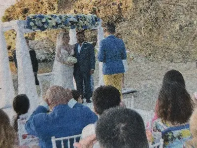 Антония Петрова се омъжи в рокля за 20 бона