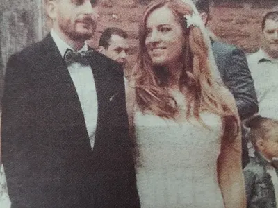 Багата омъжи сестра си