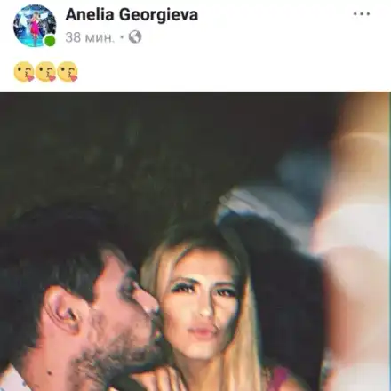 Ексклузивно в HotArena! Това ли е гаджето на Анелия?