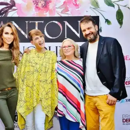 Експлозия от цветове с лятната колекция на Antony Langountin