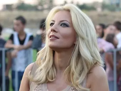 Емилия отмени всички участия (Ще се върне ли на сцената?)