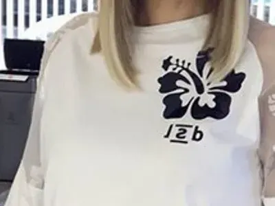 Емилия се завръща на сцената през юли! Пребори депресията, излиза с приятели (Снимки)