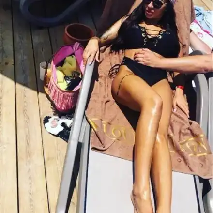 И Мис Силикон се уреди с богат чичко