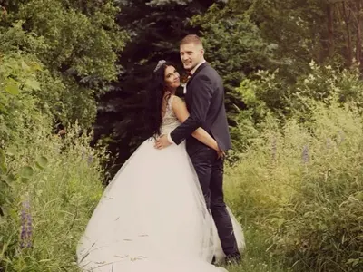 Яблонски вдигна приказна сватба