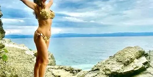 Илиана Раева се пусна без дрехи на 55!