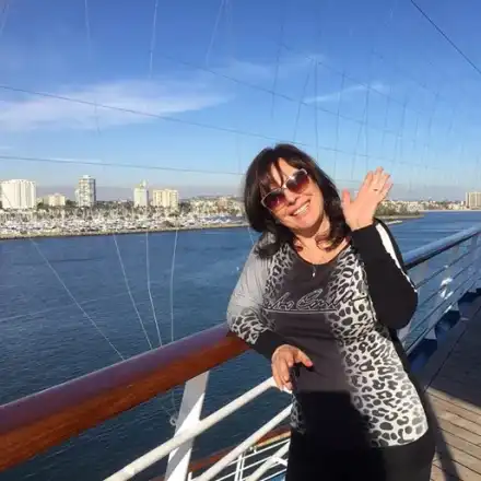 Кичка се отказа от почетното гражданство, след като я отрязаха на „Бургас и морето“