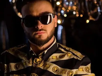 Криско с 200 бона месечна заплата