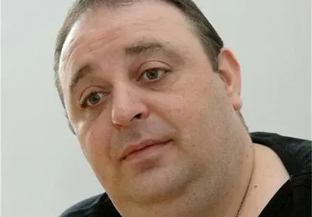 Любо Нейков пропуши от нерви