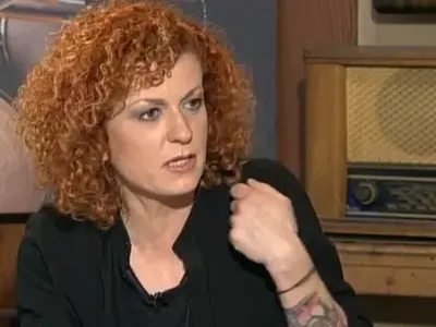 Люси Дяковска се отказа да осинови бебе