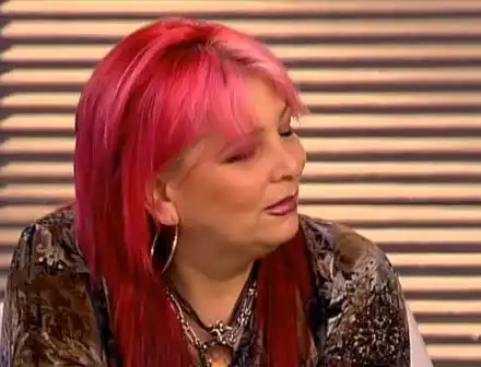 Милена Славова погреба майка си