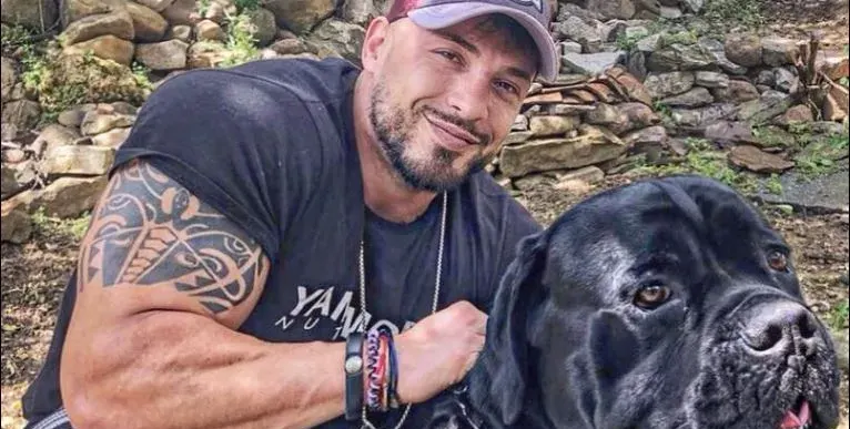 Митака от София ден и нощ осинови куче