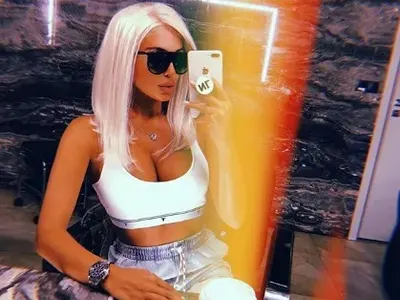 Николета ИЗУМИ с решението си да стане платинена блондинка: И този цвят ми прилича!