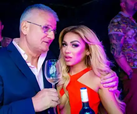 Нора Недкова: Обичам Христо Сираков!