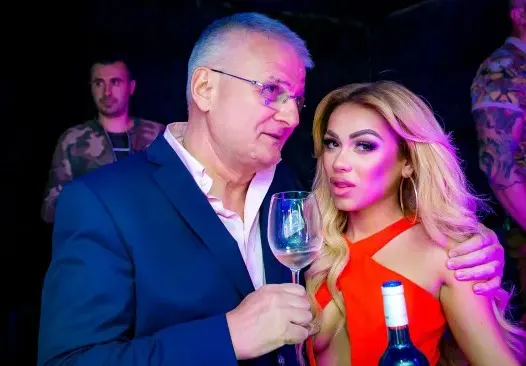 Нора Недкова: Обичам Христо Сираков!