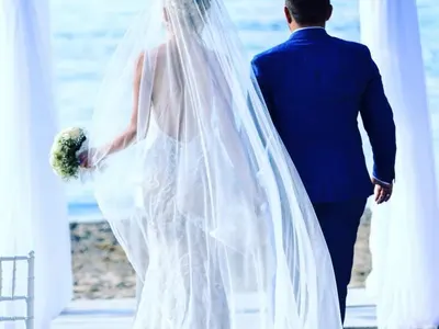 ПЪЛЕН СМЯХ! Антония Петрова с евтина сватба за 5 бона (Подробности)