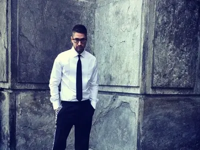 Поп звездата Жоро записва ново парче след участието си в Седмицата на модата в Милано (Снимки)