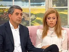 Синовете на Плевнелиев на нож с Деси Банова