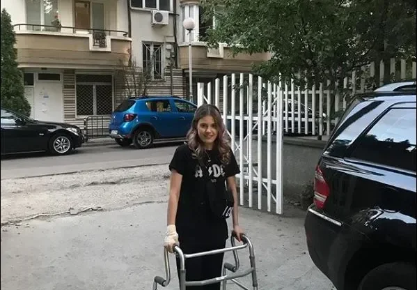 Ура! Кристин проходи