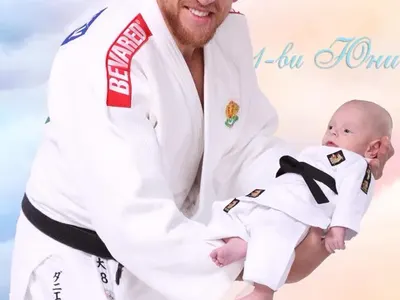 Ваня Червенкова и Даниел Дичев стартираха проекта „Да върнем децата в спортните зали“