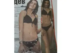 Ето я щерката на Румен Радев на плажа! Дарина е неустоима красавица!
