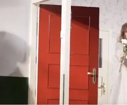 Аня Пенчева и Сашо Кадиев  бистрят клюки на обяд в лъскав ресторант