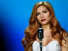 Джини от Х фактор управлявала заведение в Норвегия
