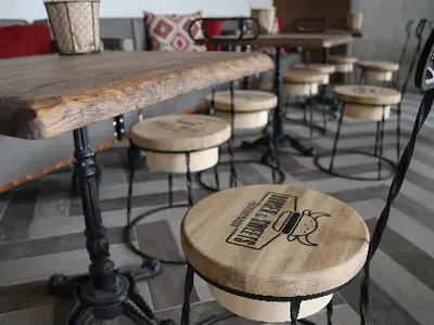 Ексклузивно в HotArena! Галена зарязва пеенето? Вижте как помага в бизнеса на мъжа си (Снимки)