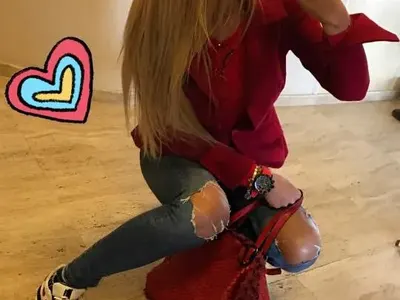 Харизанова обсебена от Майк Тайсън