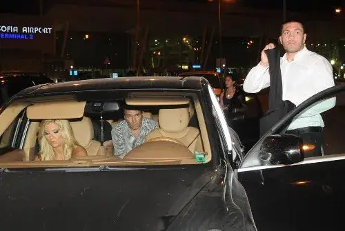 Кобрата призна: Давам рушвети на полицаи!