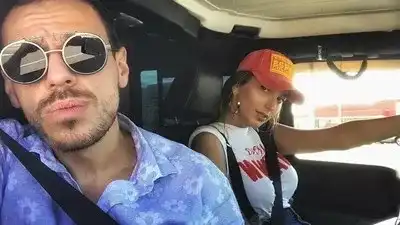 Лудия репортер има личен шофьор