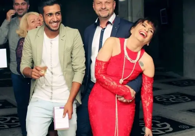 Миглена Ангелова най-накрая миряса (Зарече се никога повече да не се жени)