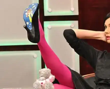 Мария Силжестър: Мога да живея и в  колиба, и в дворец! Бившата моделка прави поръчки единствено към Вселената