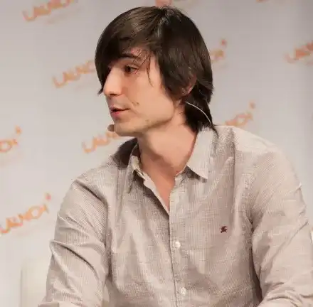 Най-богатият българин е само на 30, а има $ 1 милиард,  изкарани честно!