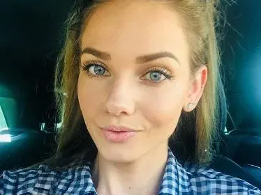 Нанси Карабойчева на крачка от анорексията (Вижте колко е слаба)