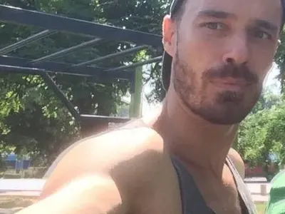 Ники Илиев забрави Саня! Манекенът се съвзе след развода и напомпа мускули