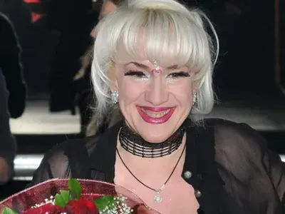 Очен лекар: Сашка лъже, че ослепява, просто трябва да се оперира!