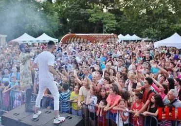 One Love Tour заля Варна с вълни от емоции