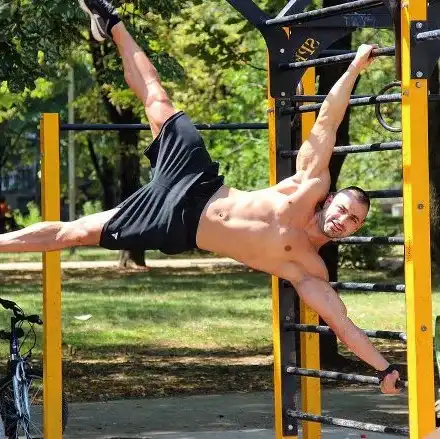 Родни ВИП-опве луднаха по детокс програмата на инструктора Илиян Найденов