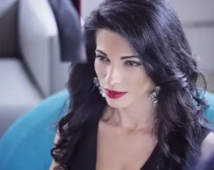 Щерката на Борислав Грънчаров хваща мъжа си с любовница! Целият й живот се срути