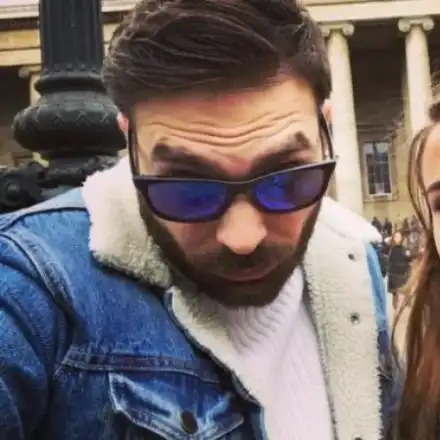 СкандаУна измама! Тото ЛЪЖЕ, че с Яна са разделени (Вижте защо е цялата схема)