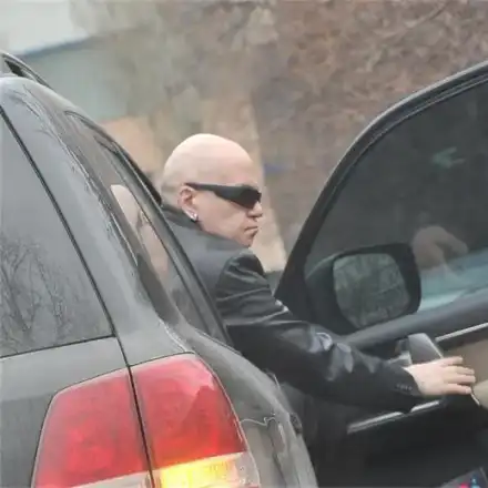 Слави Трифонов избира нов джип