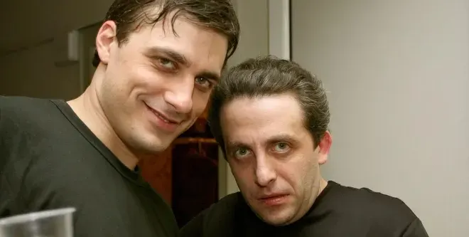 Владо Карамазов се насити на авантюрите с мъже, мисли за деца